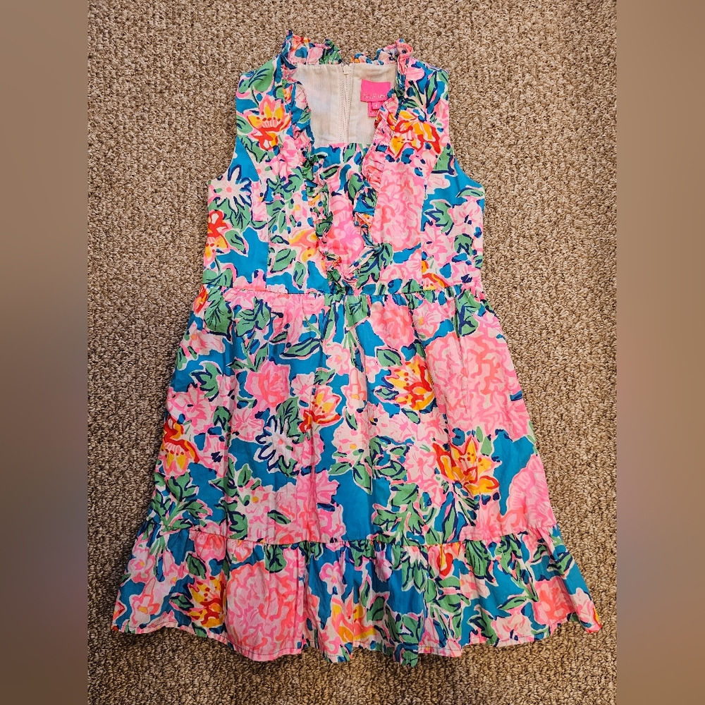 Lily Pulitzer dress for girls. Perfect condition, gorgeous and super comfortable